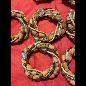 NWOT Wooden Beads/Cream Colored Beads Napkin Rings
